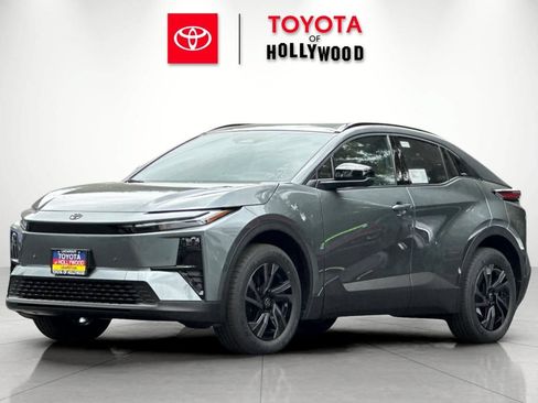 New 2026 Toyota C-HR AWD/4WD image 7