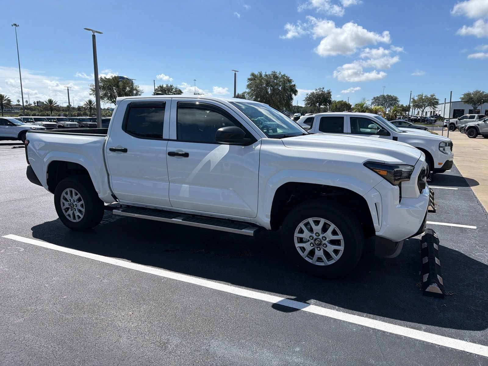 Used 2025 Toyota Tacoma SR w/ SR Upgrade Package RWD image 2