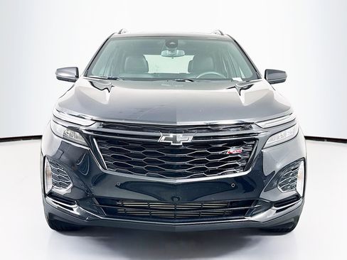 Used 2024 Chevrolet Equinox RS image 2