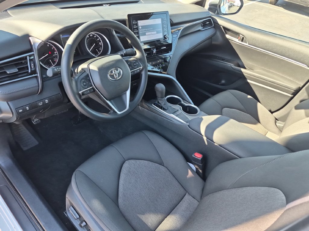 Used 2024 Toyota Camry LE FWD image 14