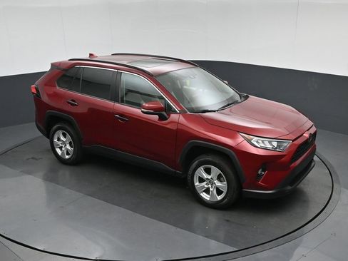 Used 2021 Toyota RAV4 XLE image 56