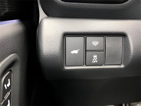 Used 2025 Honda Pilot Elite image 21