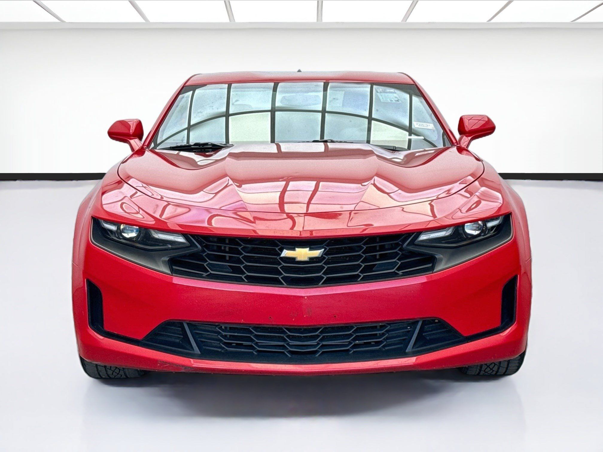 Used 2023 Chevrolet Camaro LT RWD image 2