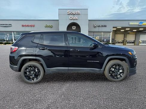 New 2026 Jeep Compass Latitude w/ Quick Order Package 29K AWD/4WD image 2