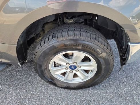 Used 2019 Ford F150 XLT w/ Equipment Group 301A Mid AWD/4WD image 16