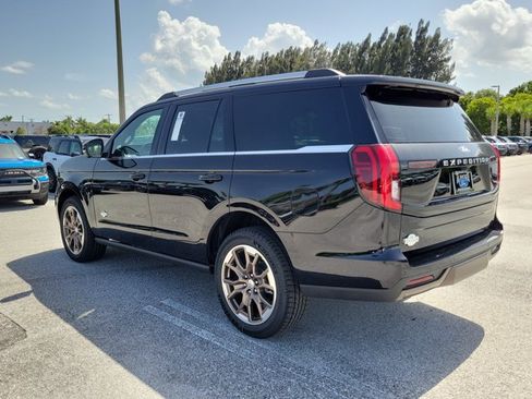 New 2027 Ford Expedition King Ranch RWD image 7