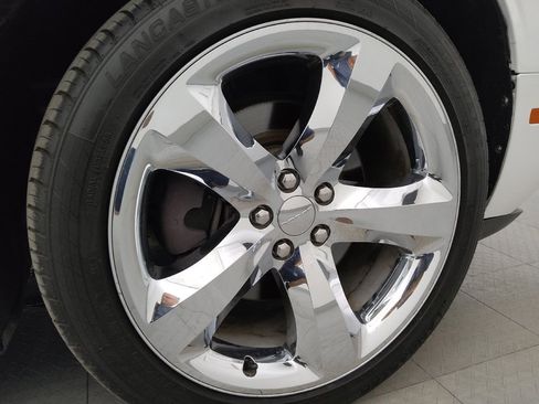 Used 2019 Dodge Challenger SXT w/ Plus Package RWD image 31