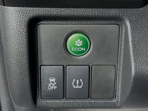 Certified 2022 Honda HR-V Sport image 21