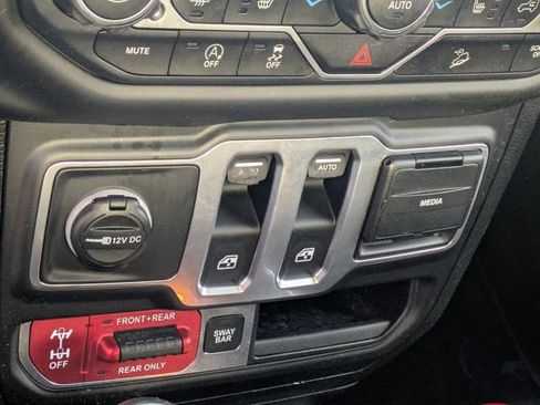 Used 2018 Jeep Wrangler Rubicon image 26