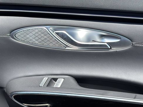 Certified 2026 Genesis GV70 2.5T AWD/4WD image 34