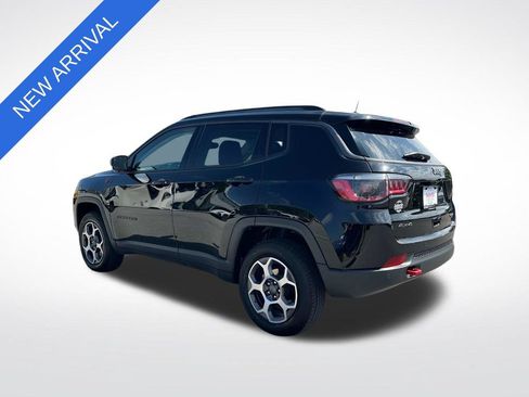 Used 2022 Jeep Compass Trailhawk w/ Sun and Sound Group AWD/4WD image 5