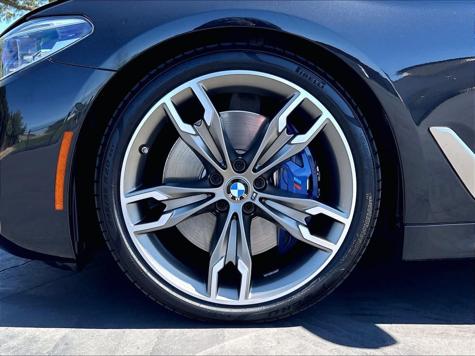 Used 2020 BMW M550i xDrive w/ Executive Package AWD/4WD image 12