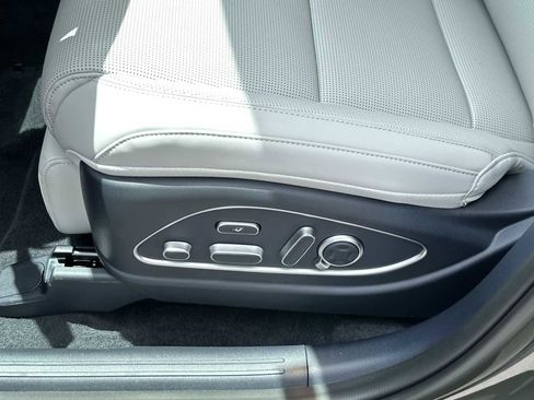 New 2026 Hyundai Palisade Calligraphy FWD image 10