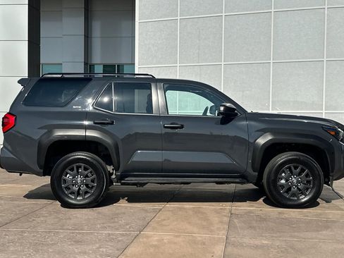 Certified 2025 Toyota 4Runner SR5 image 3