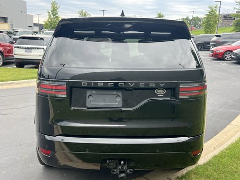 Certified 2023 Land Rover Discovery HSE R-Dynamic AWD/4WD image 6