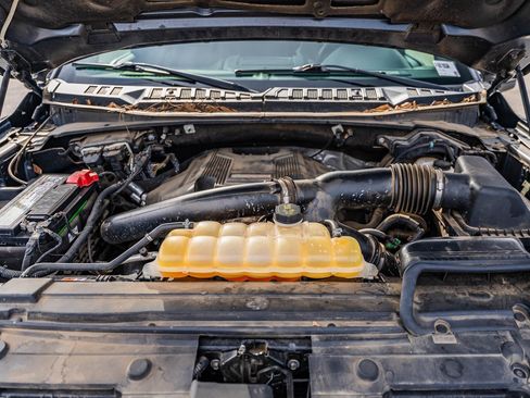 Certified 2018 Ford F150 Raptor w/ Equipment Group 802A Luxury image 19