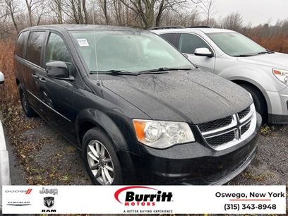 Used 2017 Dodge Grand Caravan SE