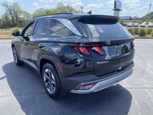 Used 2025 Hyundai Tucson SEL FWD image 5