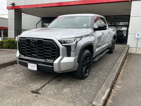 Used 2024 Toyota Tundra Limited w/ TRD Off-Road Package AWD/4WD image 3