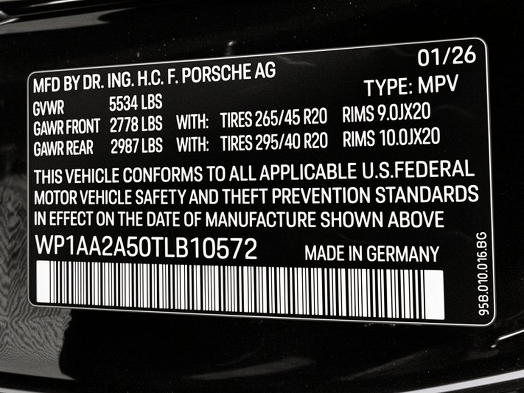 Used 2026 Porsche Macan Turbo AWD/4WD image 34