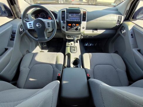 Used 2020 Nissan Frontier SV RWD image 30
