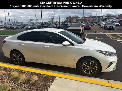 Certified 2023 Kia Forte LXS image 14