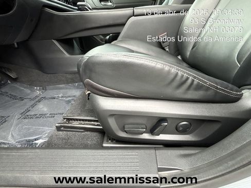 Certified 2023 Nissan Rogue SL w/ SL Premium Package image 11