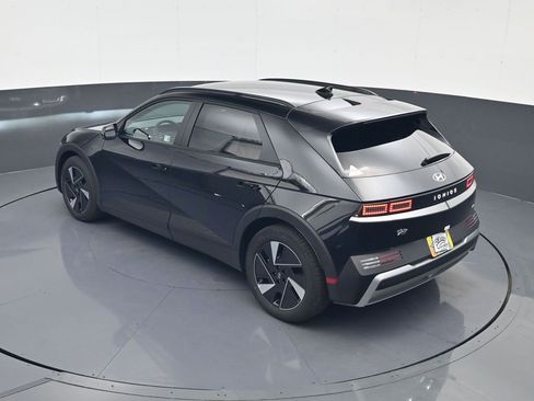 New 2025 Hyundai Ioniq 5 SEL image 19