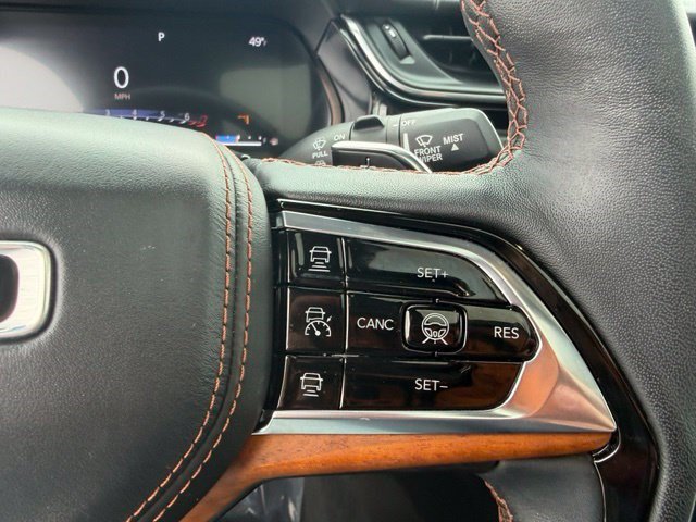 Used 2023 Jeep Grand Cherokee L Summit AWD/4WD image 16