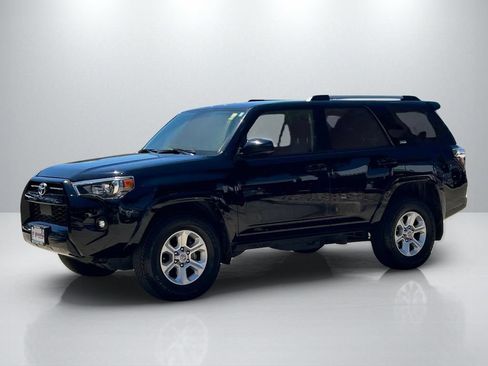 Used 2024 Toyota 4Runner SR5 RWD image 8