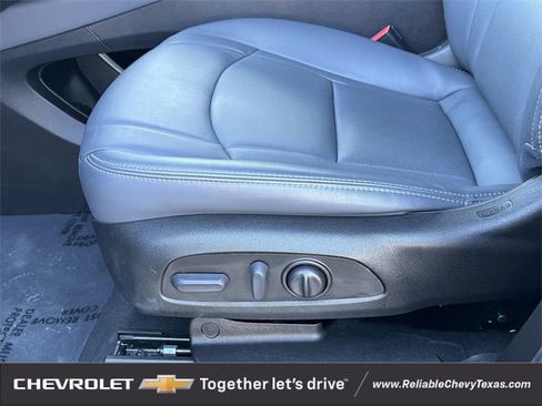 Certified 2023 Buick Enclave Essence w/ LPO, Floor Liner Package image 26