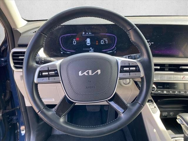 Used 2025 Kia Telluride S FWD image 10