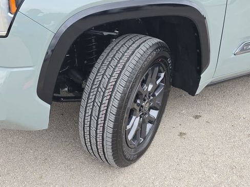 New 2026 Toyota Tundra Platinum image 32