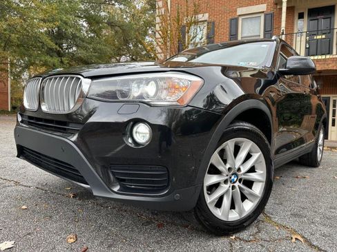 Used 2017 BMW X3 xDrive28i image 2