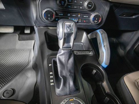 Used 2022 Ford Bronco Wildtrak AWD/4WD image 24
