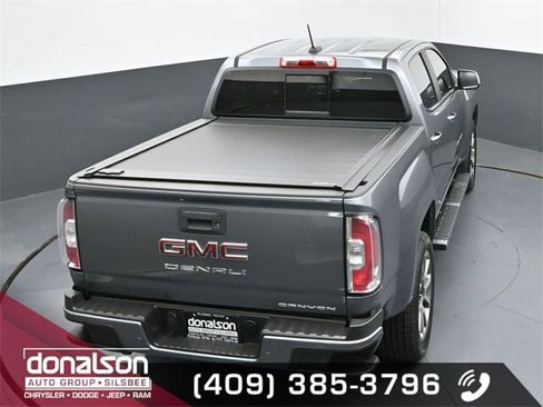 Used 2021 GMC Canyon Denali image 20