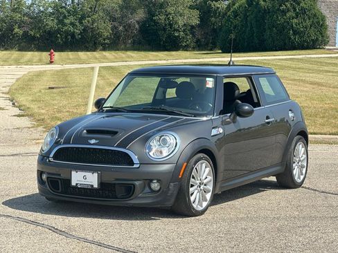 Used 2012 MINI Cooper S image 1