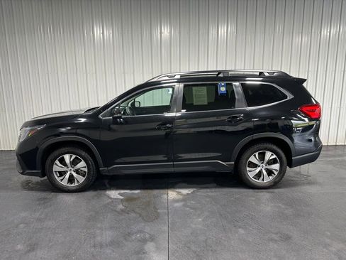 Used 2023 Subaru Ascent Premium AWD/4WD image 4