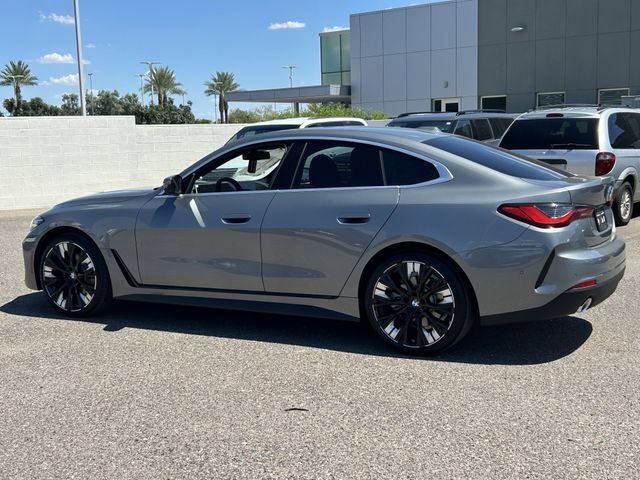 New 2026 BMW 430i w/ Premium Package RWD image 8