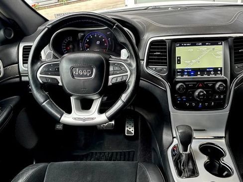 Used 2018 Jeep Grand Cherokee Trackhawk AWD/4WD image 15