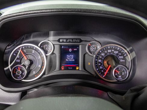 New 2026 RAM 2500 Tradesman AWD/4WD image 28