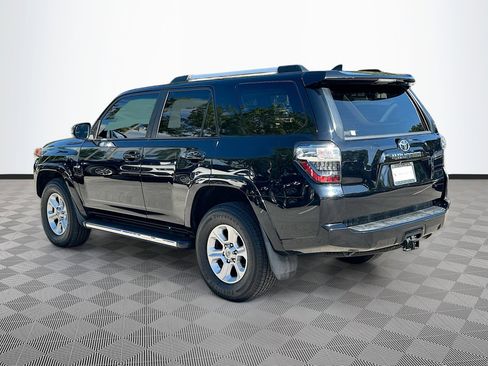 Used 2020 Toyota 4Runner SR5 image 5