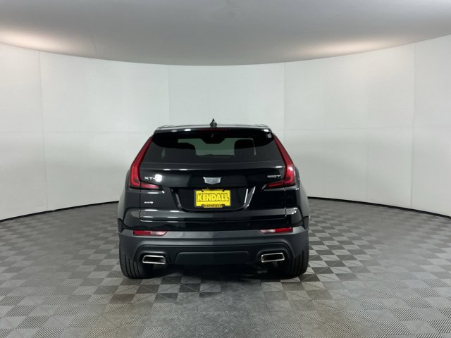 Used 2022 Cadillac XT4 Luxury w/ LPO, ONYX Package AWD/4WD image 6