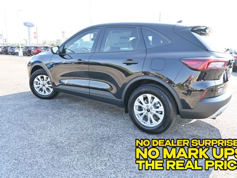 New 2026 Ford Escape Active FWD image 8