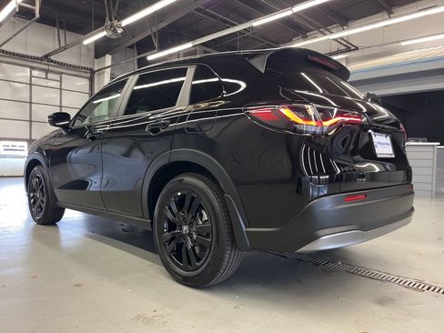 Used 2026 Honda HR-V Sport image 5