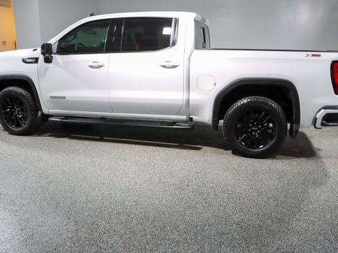 Used 2025 GMC Sierra 1500 Elevation w/ Elevation Premium Package image 10
