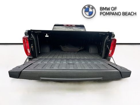 Used 2025 GMC Sierra 1500 Denali image 25