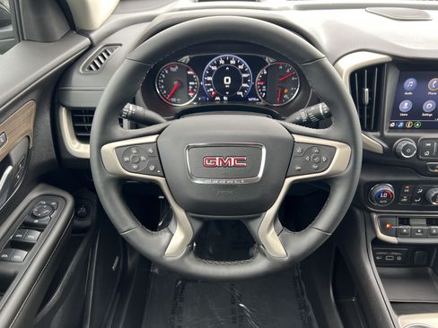 Used 2024 GMC Terrain Denali w/ Black Diamond Edition AWD/4WD image 26