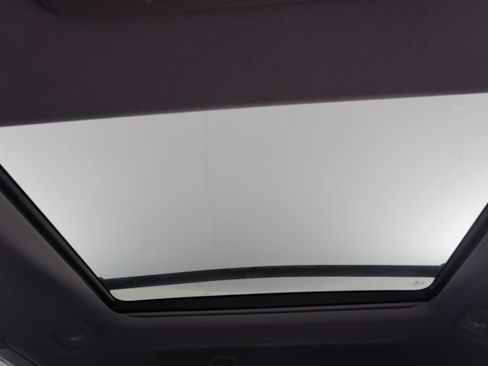 Used 2017 Honda Pilot Elite image 37