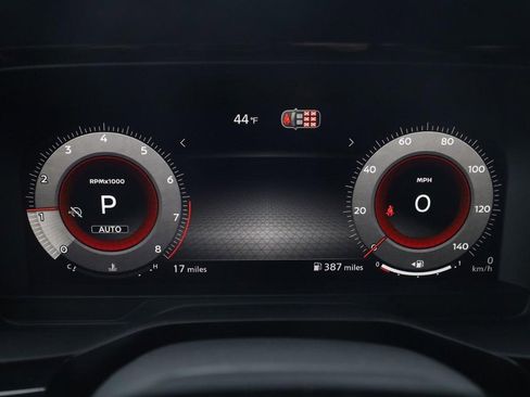 New 2026 Nissan Pathfinder SL image 13